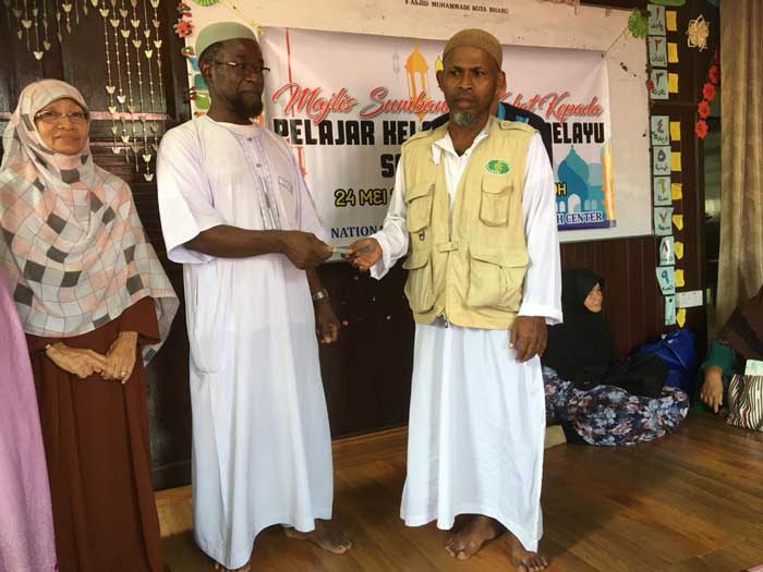 Zakat-kepada-pelajar-BM-4_compressed